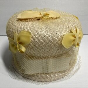 Vintage Beige Woven Straw With Yellow Bows and Netting Union Made #693177